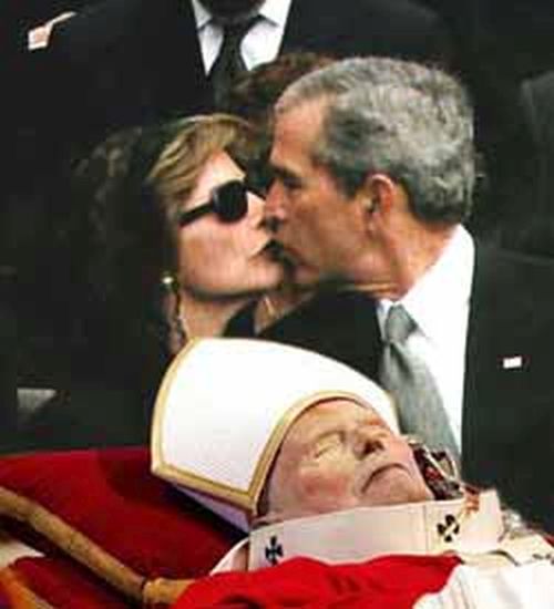 dubya laura funeral kiss