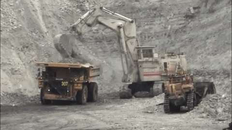 strip mining truck caterpillar